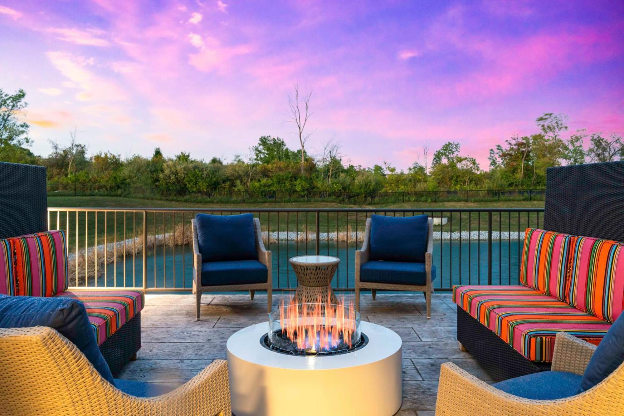 Home2 Suites By Hilton Fort Wayne North Sunnybrook Acres 외부 사진
